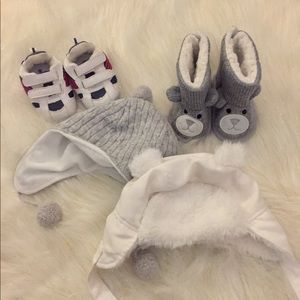 BUNDLE!💥🔥 baby hats + shoes
